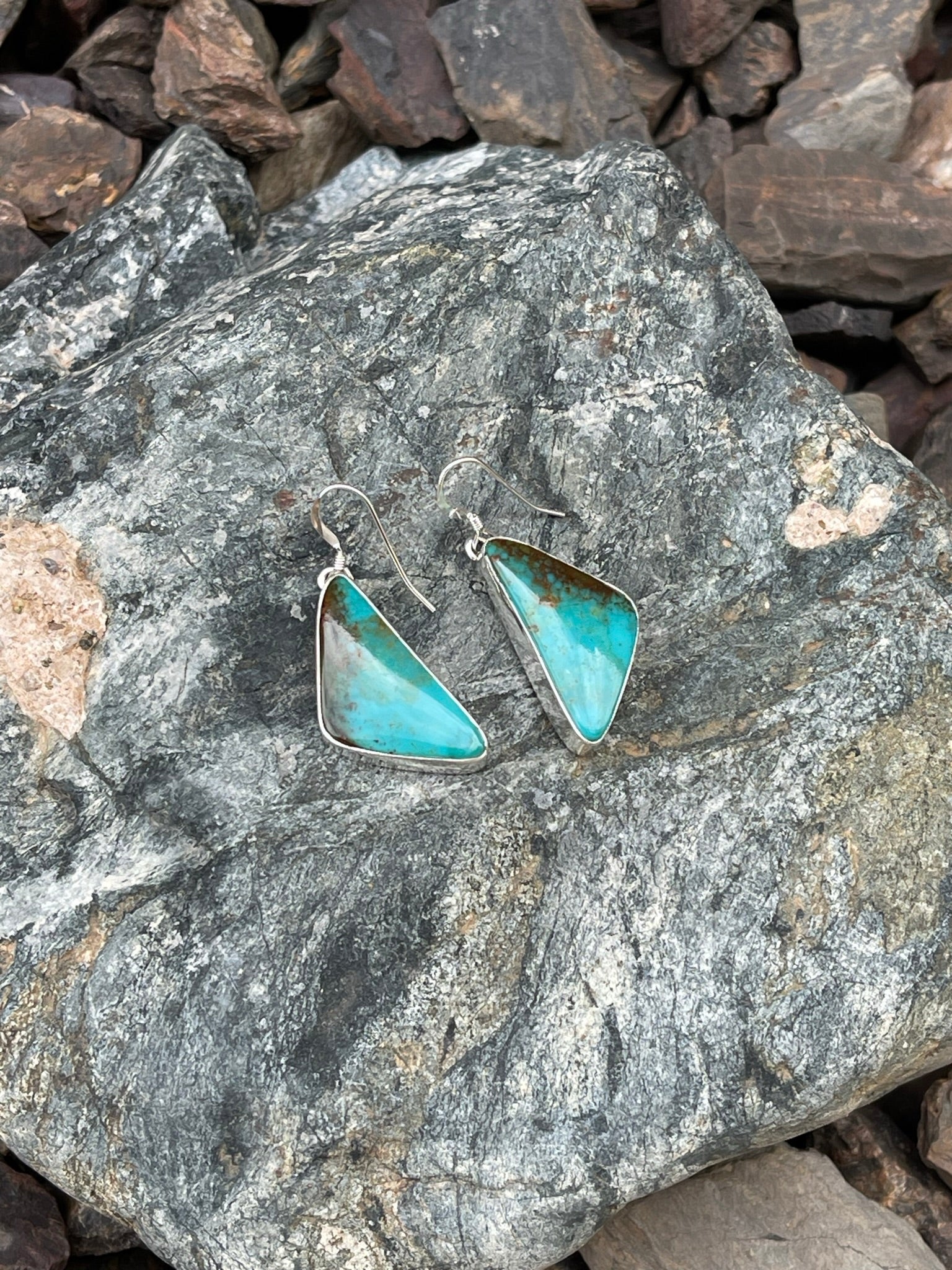 Handmade Sterling Silver Kingman Turquoise Plain Bezel Dangle Earrings