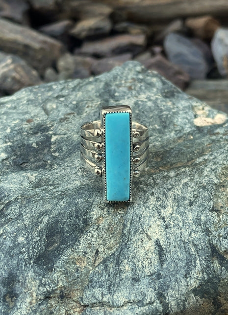 Hand Crafted Sterling Silver Single Rectangle Cut Kingman Turquoise Ring - Size 9 1/2