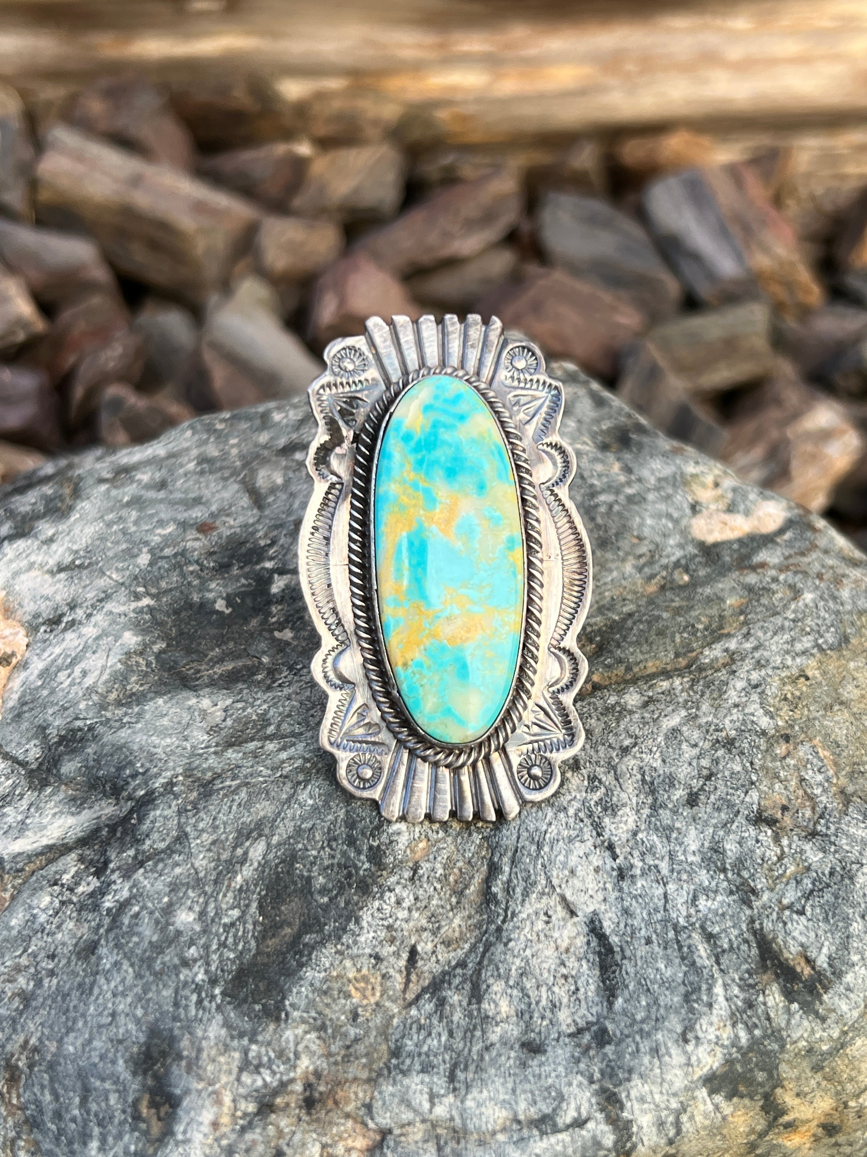 Large Handmade Solid Sterling Silver Kingman Turquoise Statement Ring - Size 6 1/2