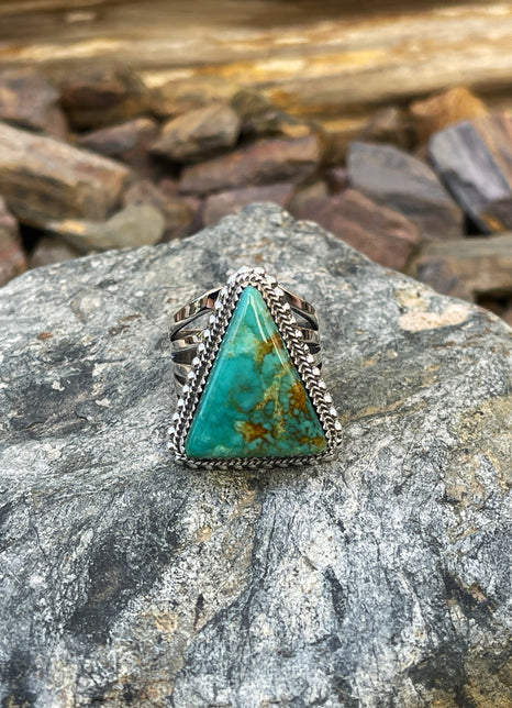 Triangle Cut Handmade Sterling Silver Kingman Turquoise Five Prong Ring - Size 10 1/2