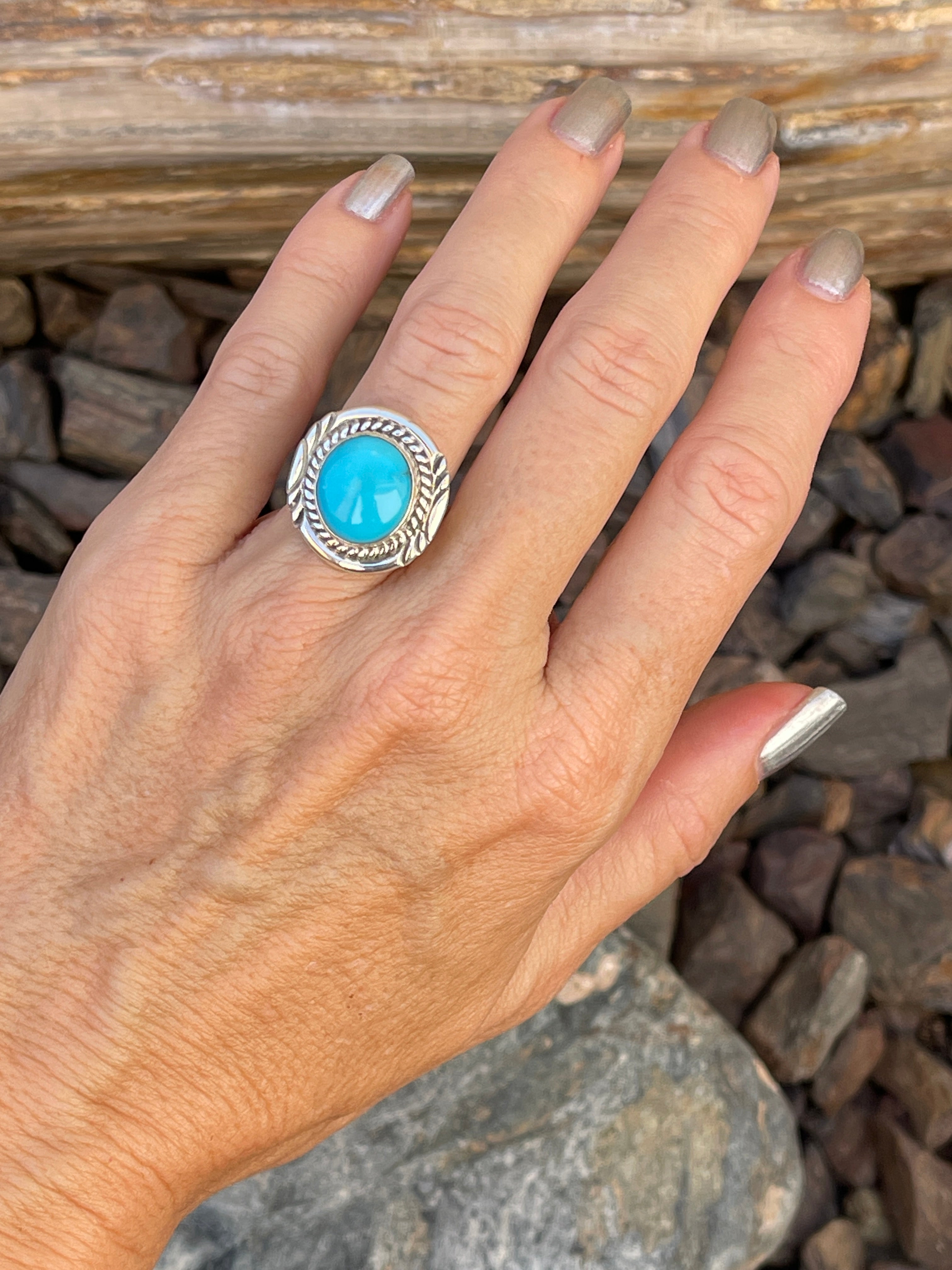 Round Handmade Solid Sterling Silver Blue Kingman Turquoise Ring - Size 5