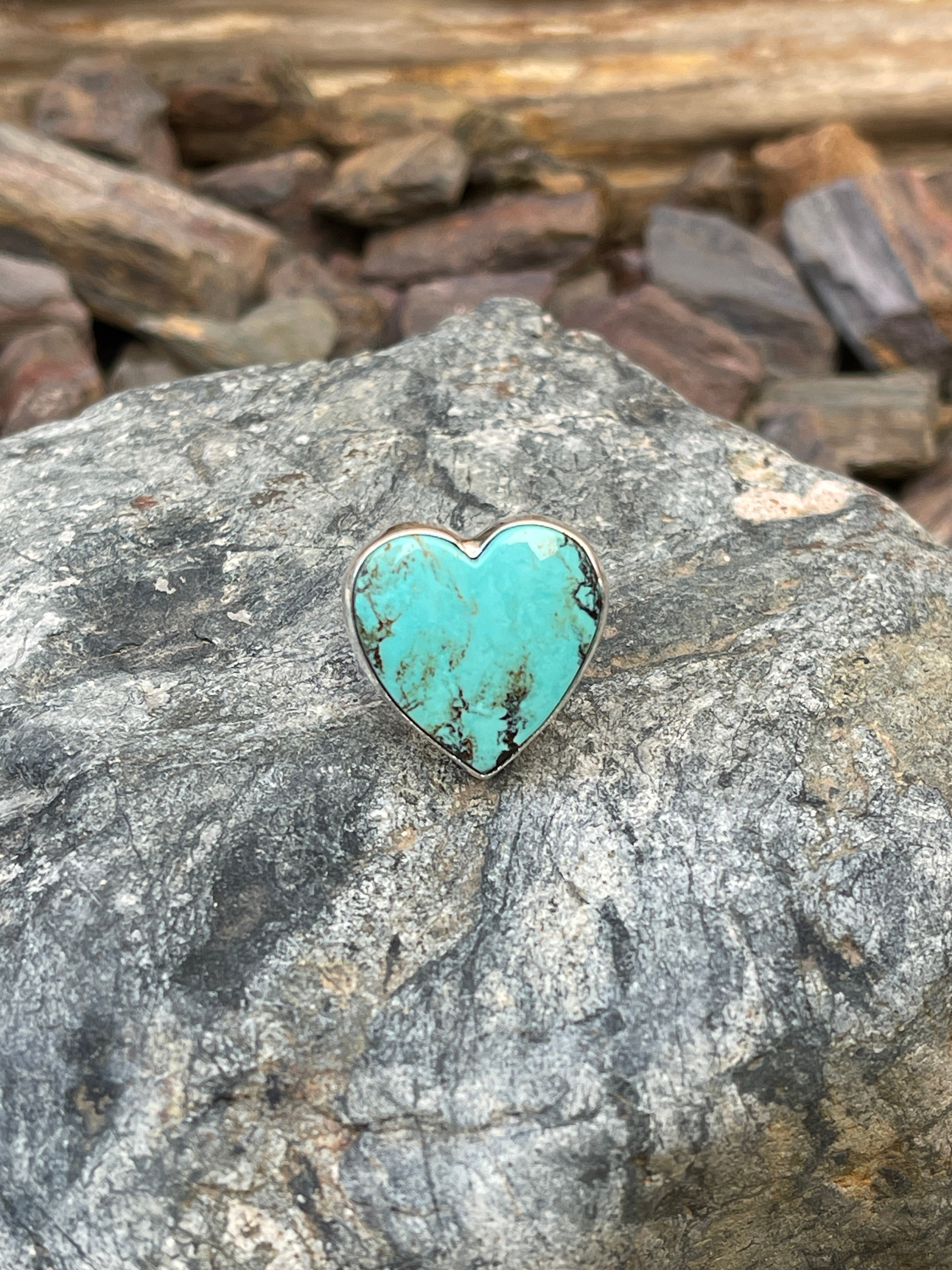 Handmade Plain Bezel Solid Sterling Silver Kingman Turquoise Heart Ring  - Size 8