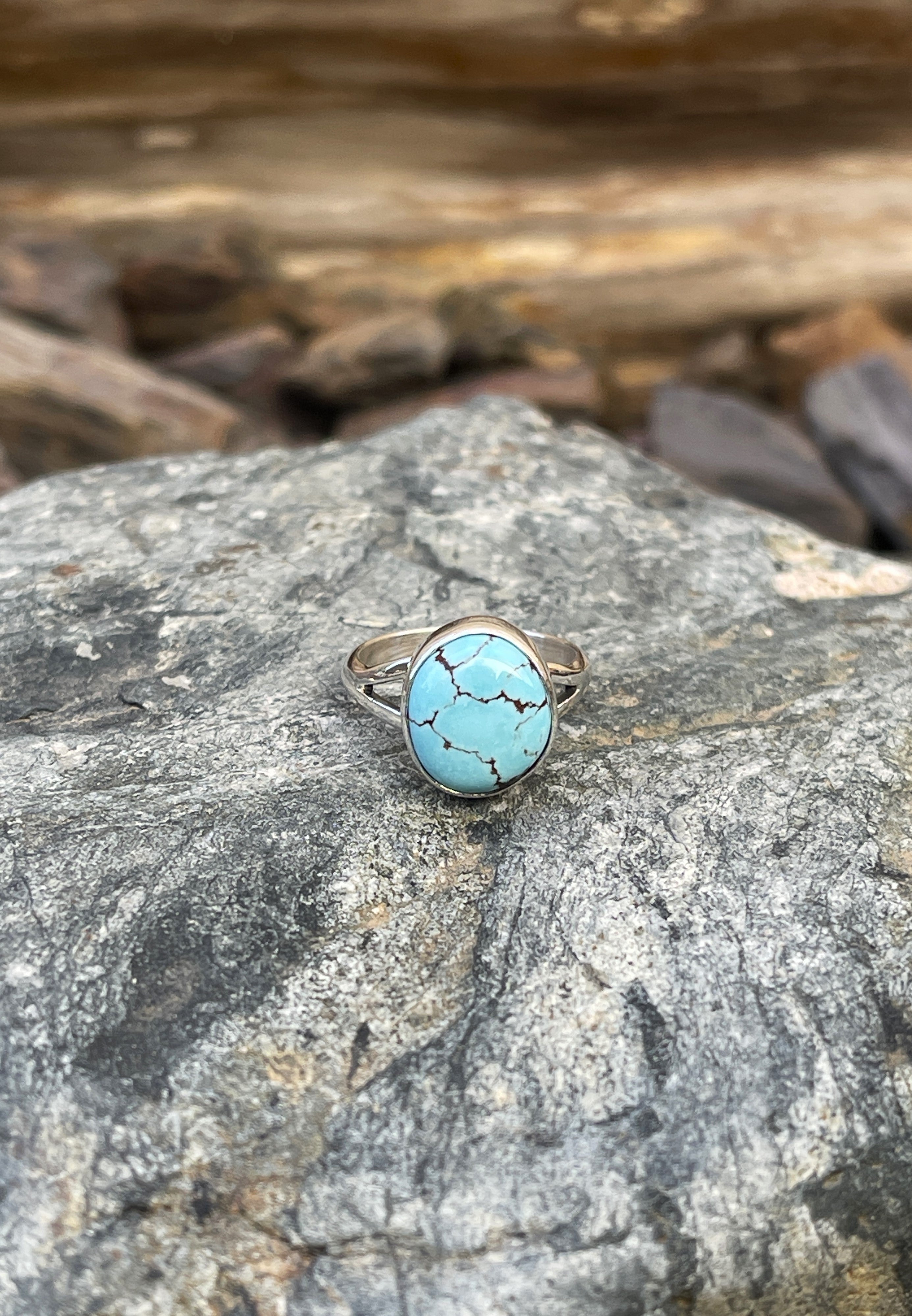 Dainty Handmade Solid Sterling Silver Number Eight Turquoise Ring - Size 5