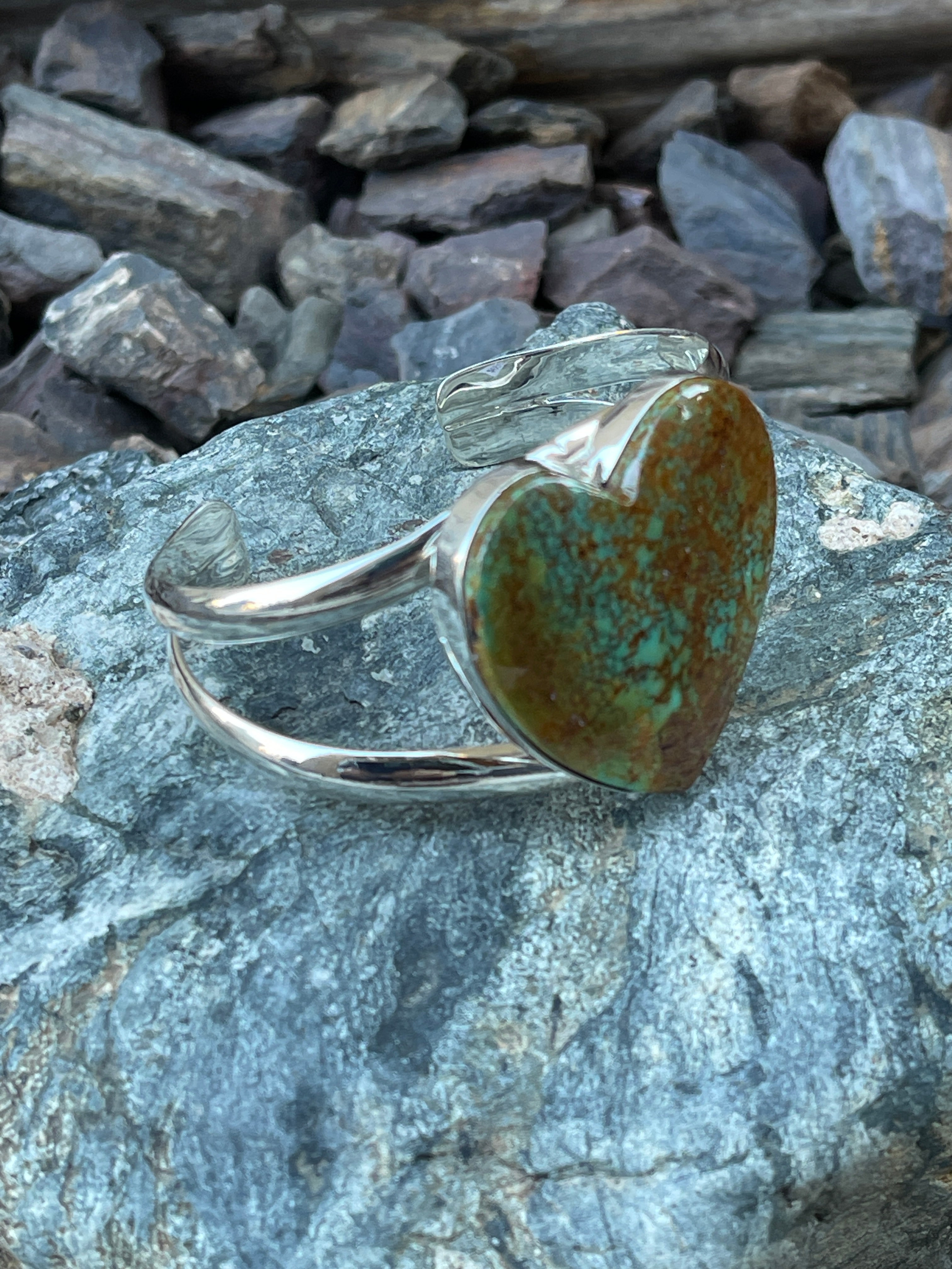Handmade Solid Sterling Silver Kingman Turquoise Heart Bracelet