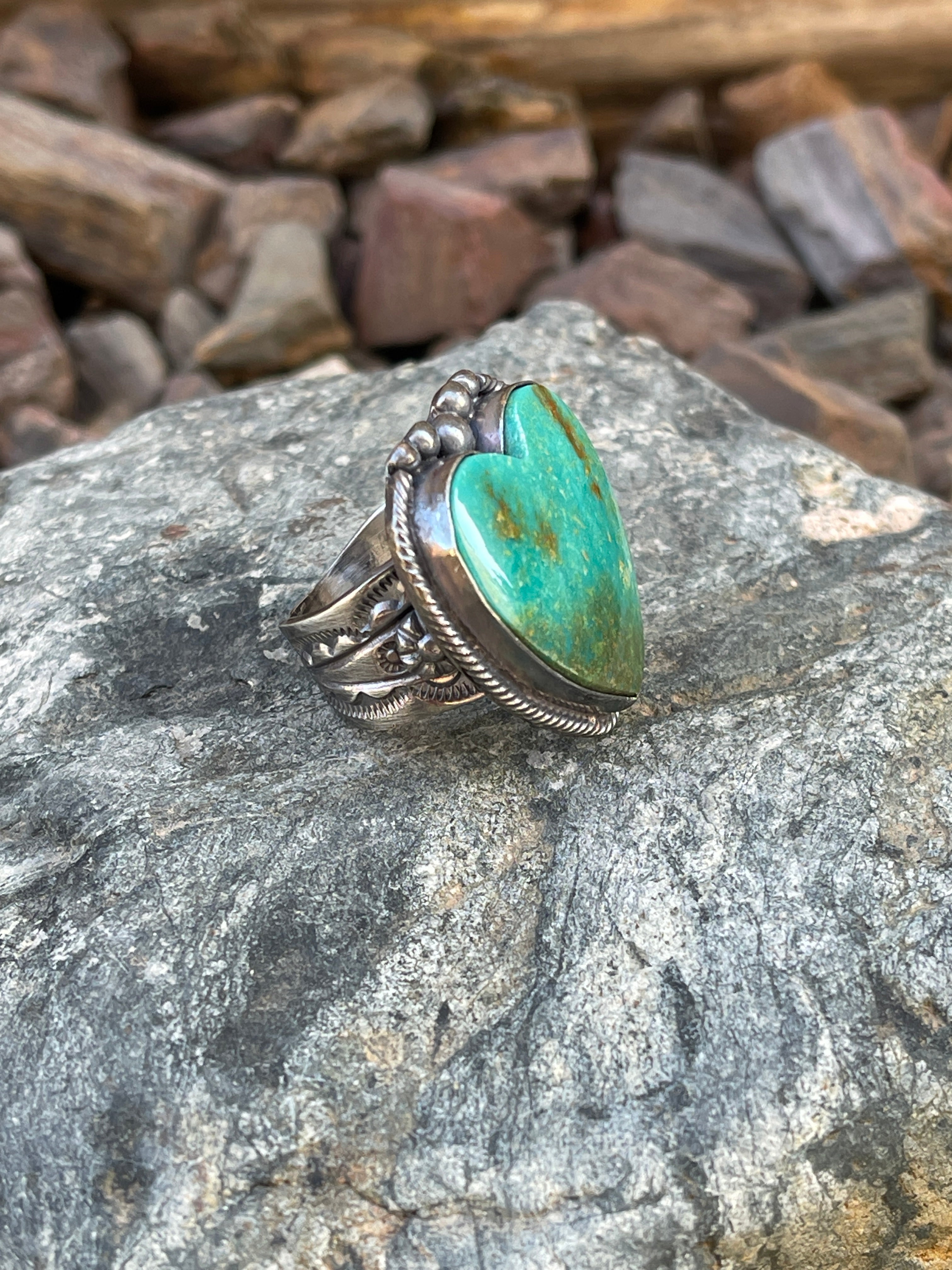 Large Handmade Sterling Silver Kingman Turquoise Heart Ring - Size 8 1/2