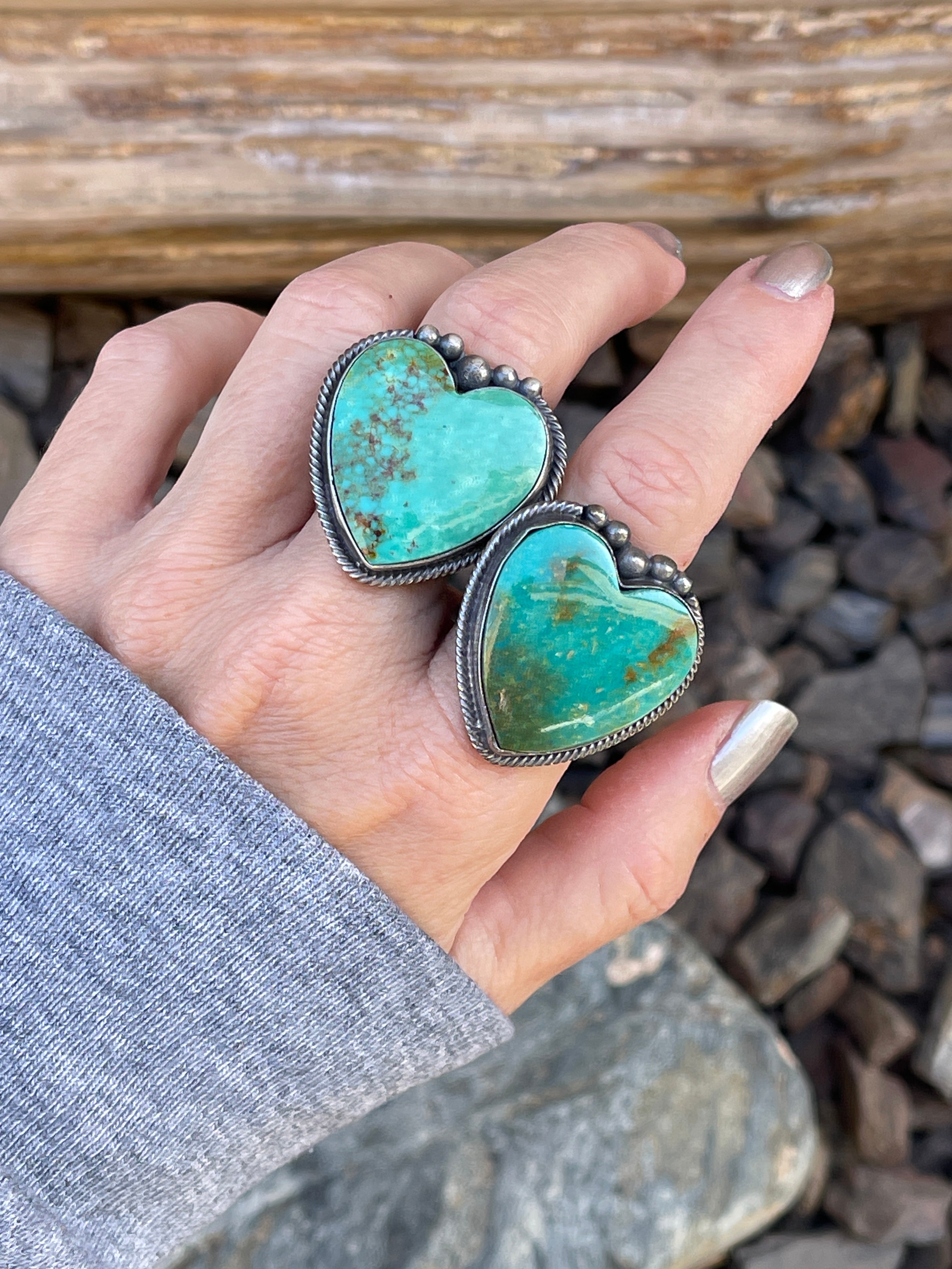 Handmade Solid Sterling Silver Kingman Turquoise Heart Ring - Size 9 1/2