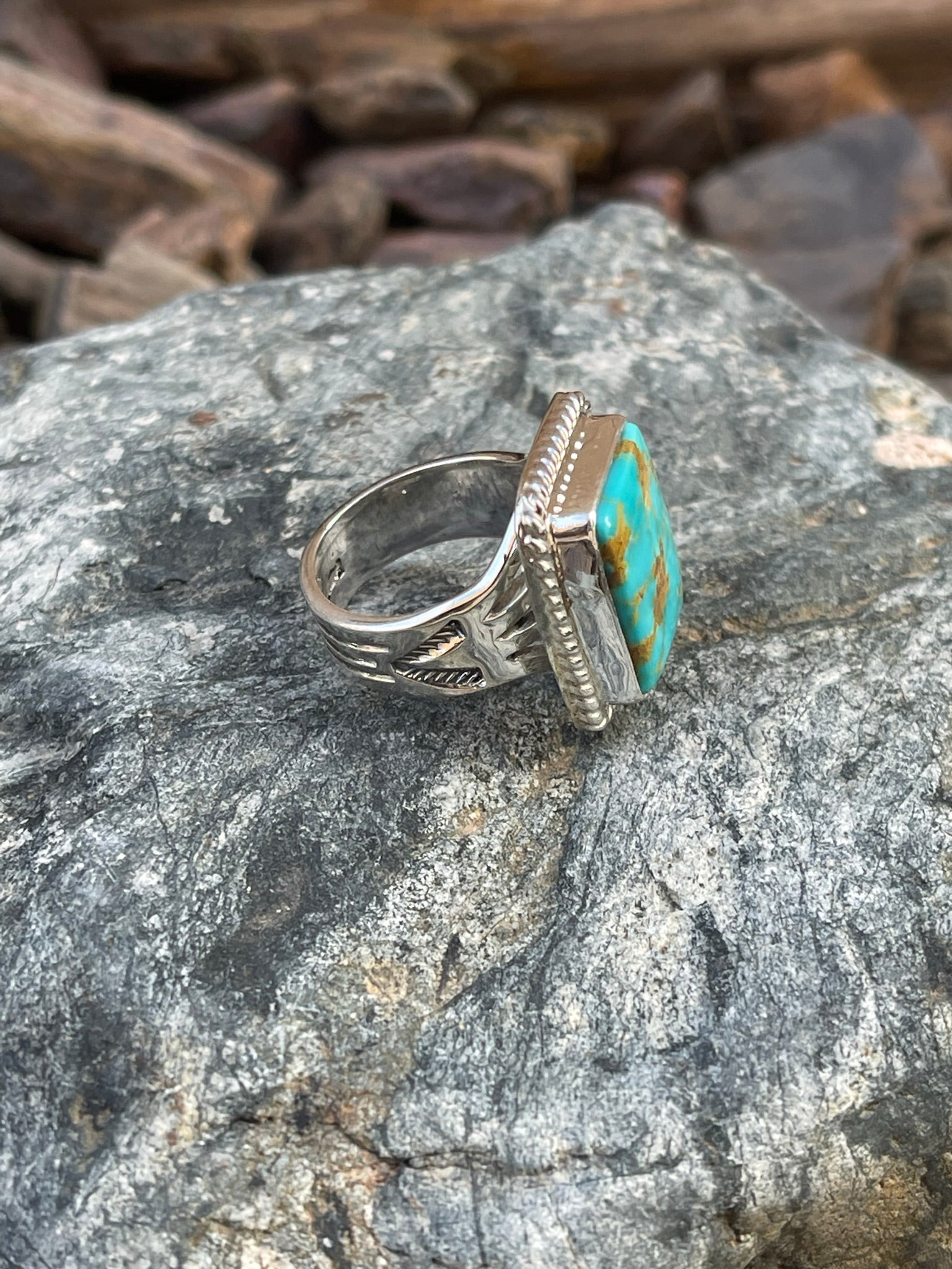 Square Cut Sterling Silver Kingman Turquoise Ring with Twist Trim - Size 6 1/2