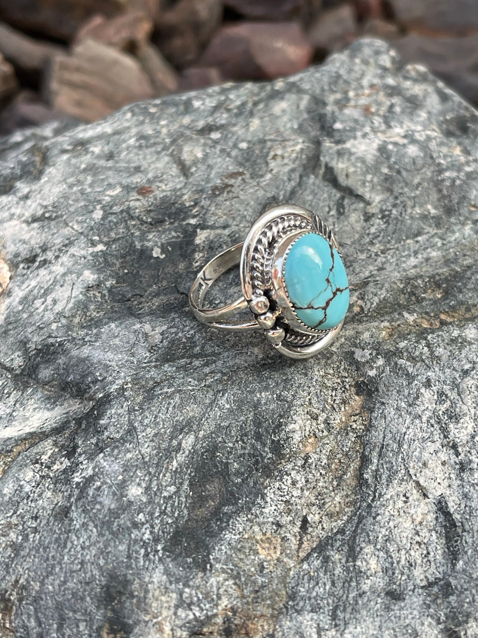 Handmade Solid Sterling Silver Number Eight Turquoise Ring with Twist Trim - Size 5 1/2