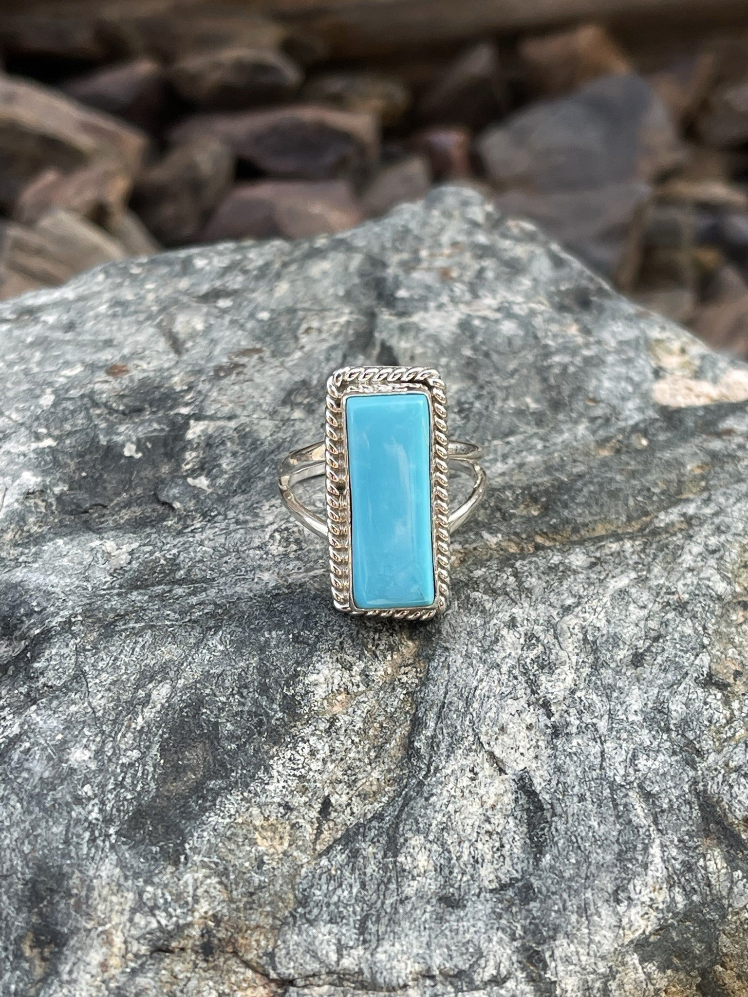 Handmade Sterling Silver Rectangle Cut Kingman Turquoise Ring - Size 8