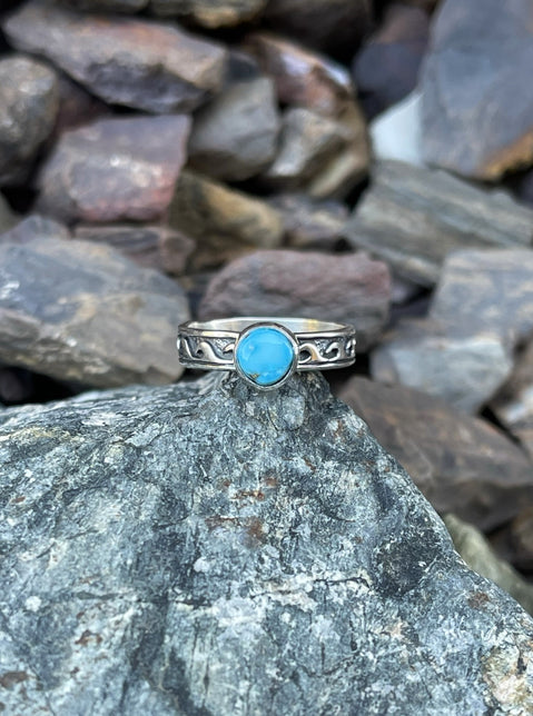 Dainty Handmade Sterling Silver Turquoise Mountain Ring - Size 7 1/2